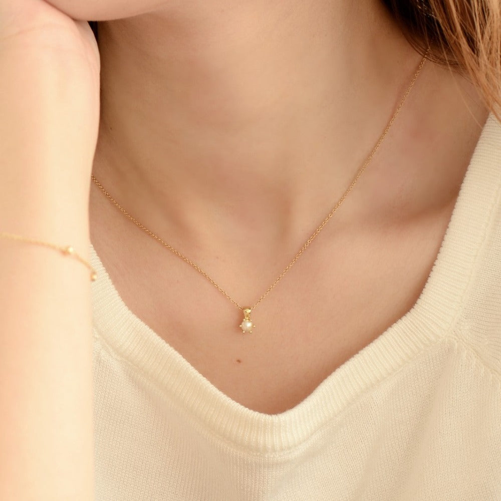 It's a Classic Pearl Pendant | Gold Plated Silver | Gisser Jewels
