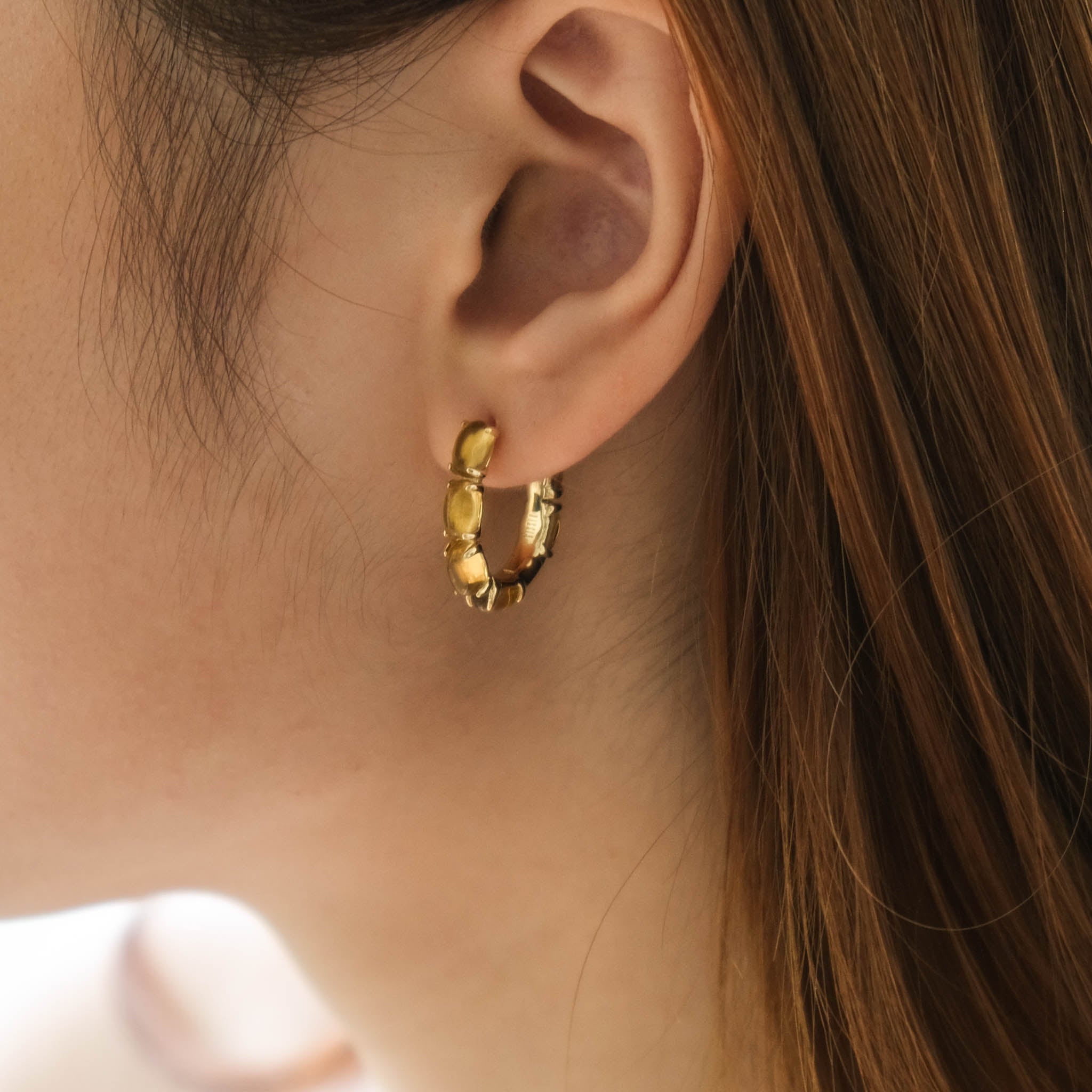 Honey Dashing Details Hoops 18k gold plated silver Gisser Jewels-1