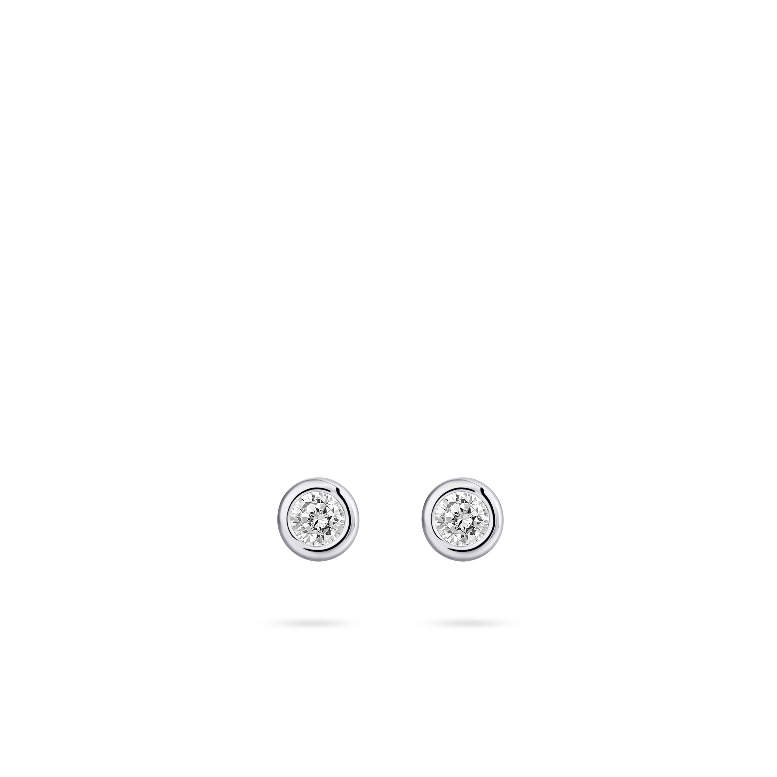 Gisser Jewels Round Ear Studs with Stone Silver-1