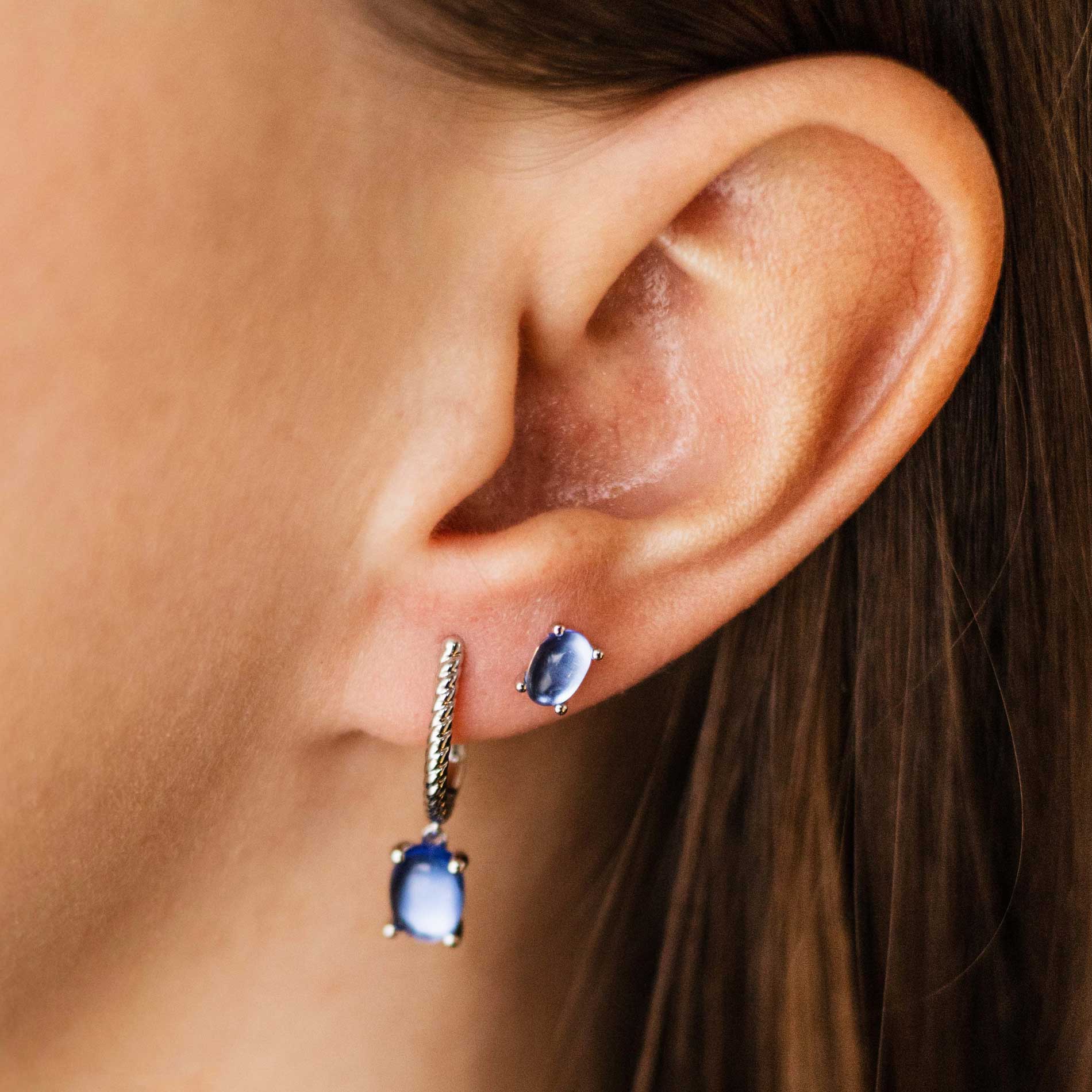 Gisser Jewels Silver Rhodium Plated Mini Dashing Details Ear Studs-5