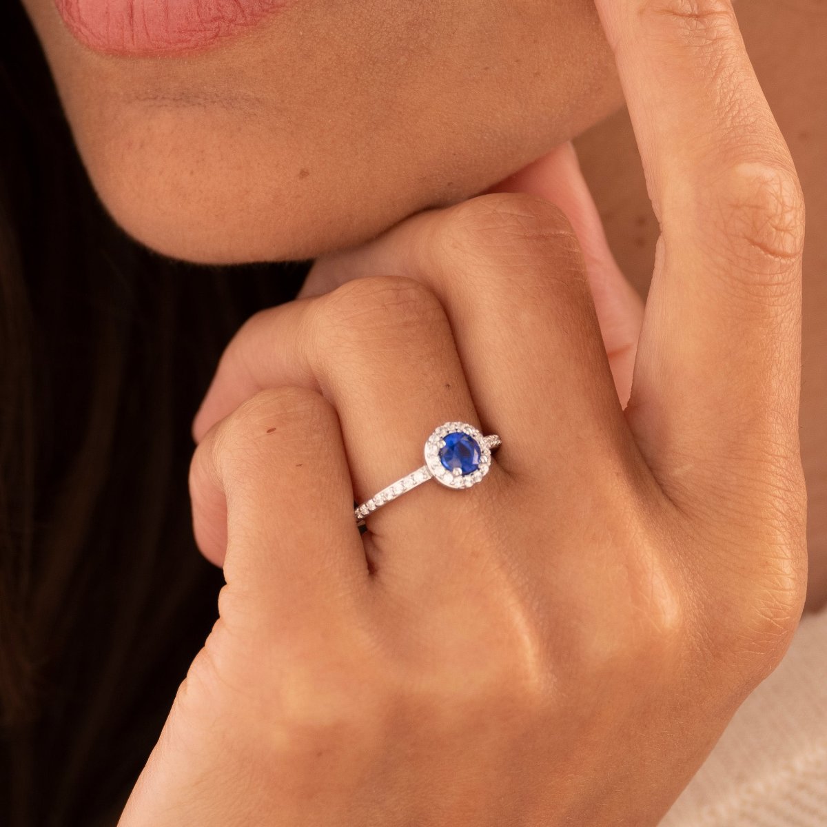 Gisser Jewels Silver Rhodium Plated Halo Ring Blue-2