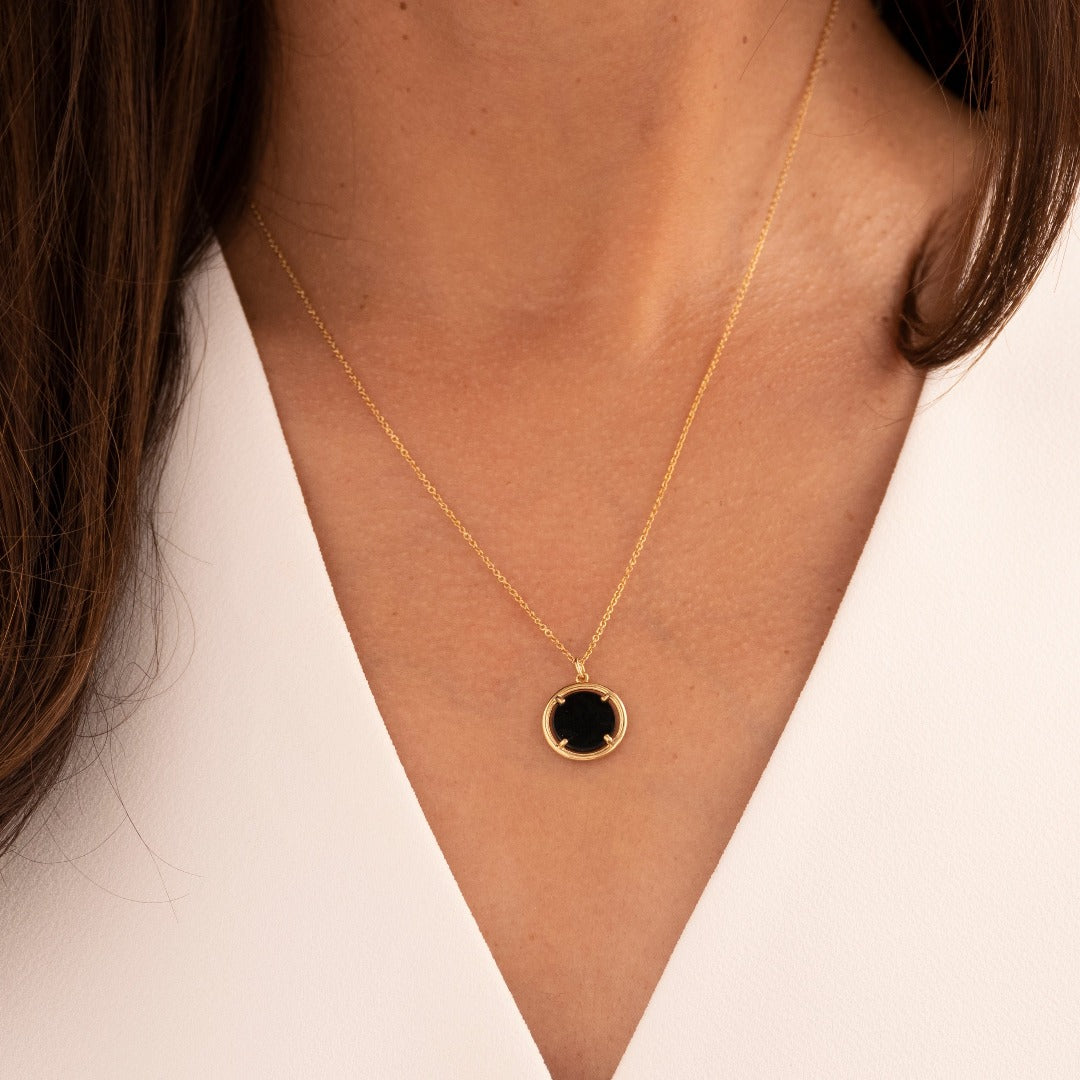 Icon Coin Necklace Black Agate Gisser Jewels
